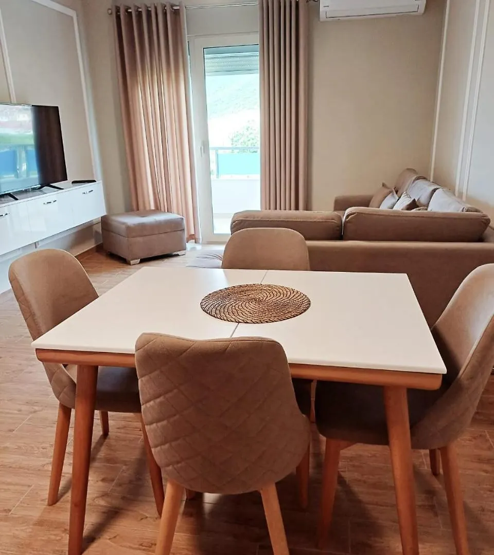 Apartamento Tushemisht 阿尔巴尼亚
